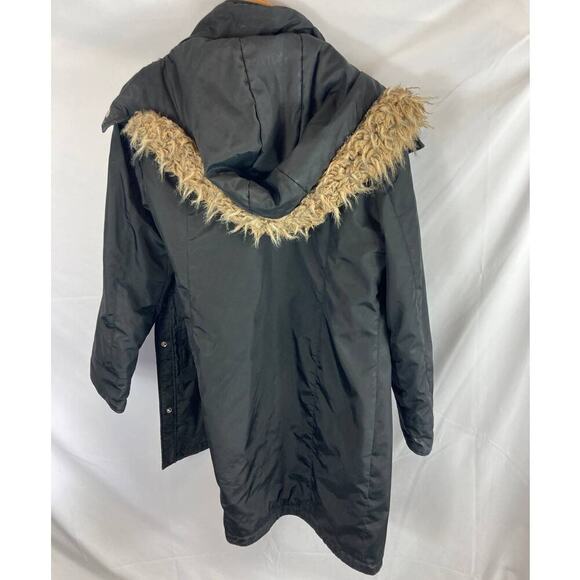 Michael Kors Winter Coat Size Medium - Picture 9 of 9